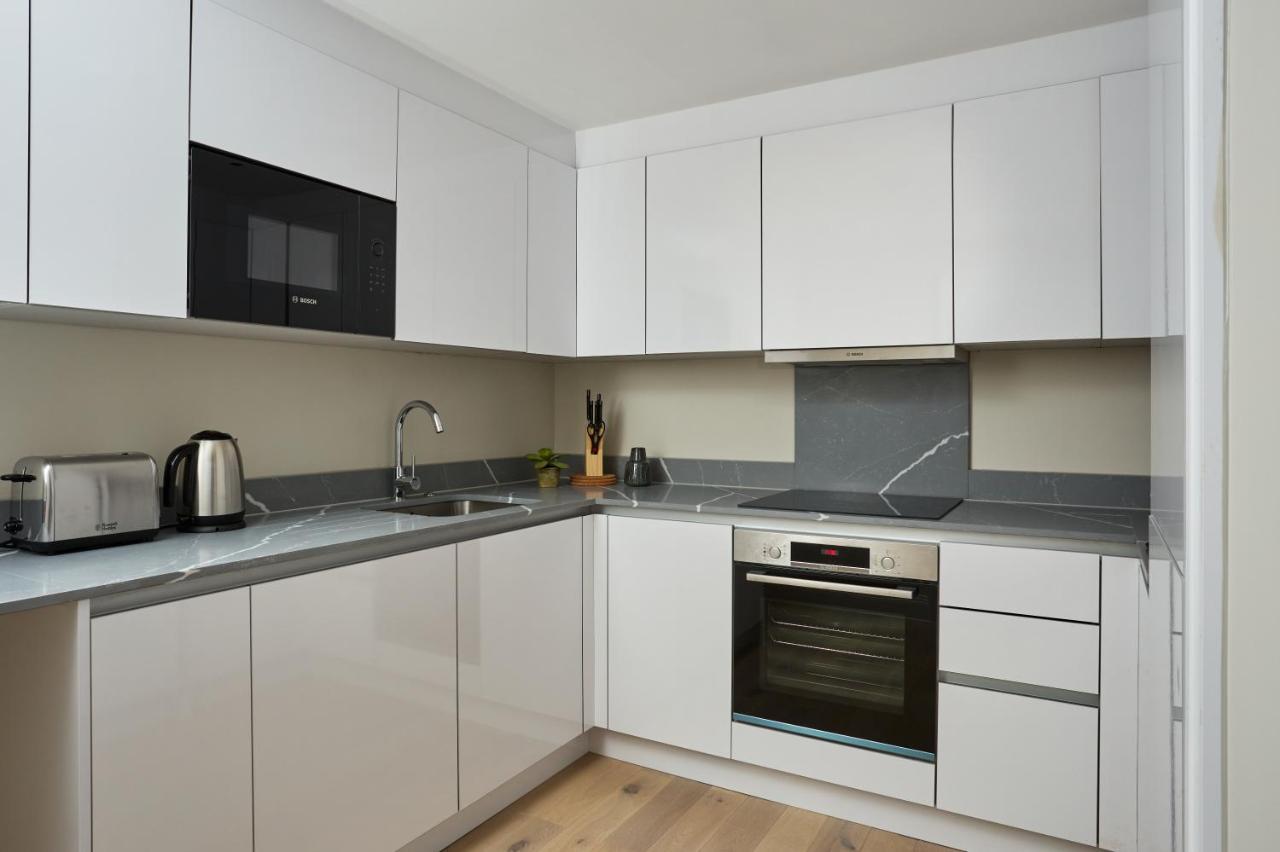 Chancery Lane By Viridian Apartments ลอนดอน ภายนอก รูปภาพ