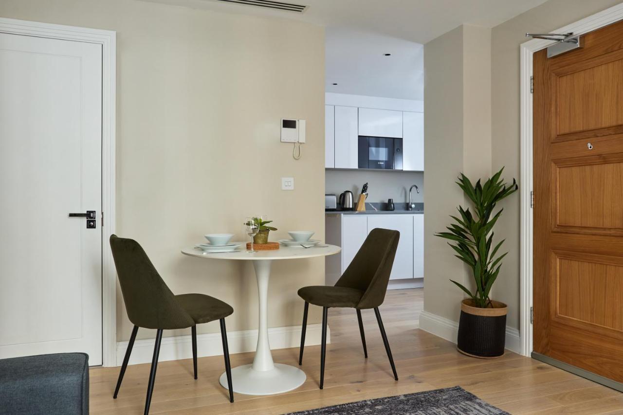 Chancery Lane By Viridian Apartments ลอนดอน ภายนอก รูปภาพ